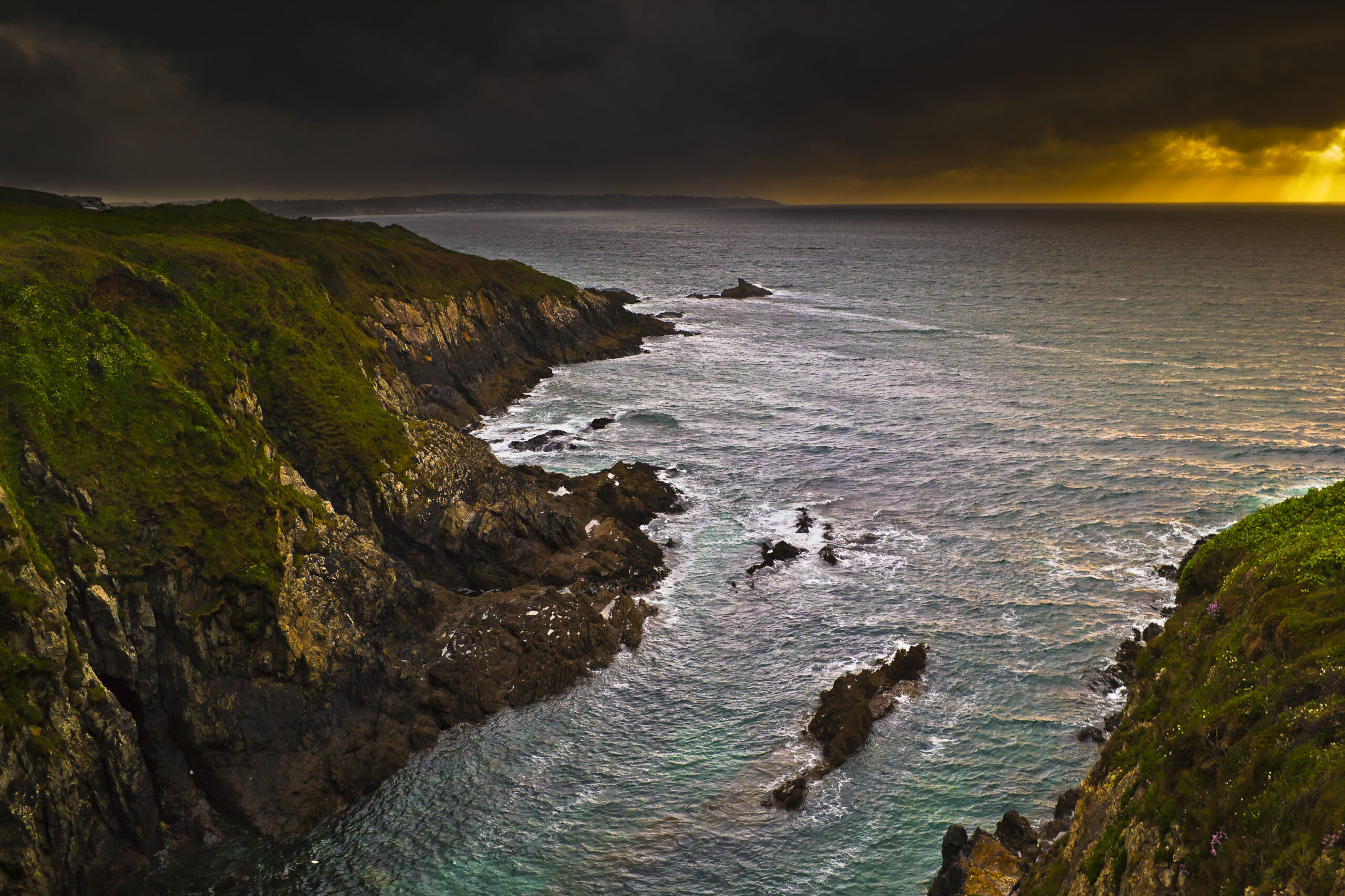 baie de douarnenez debarras et nettoyage douarnenez
